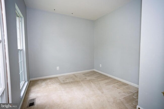 Building Photo - 13076 Dove Tree Ct