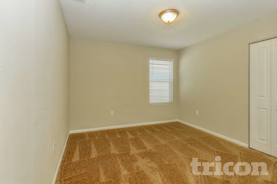 Building Photo - 2090 James Wilson Wy