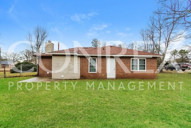 Building Photo - 3812 Highpointe Dr