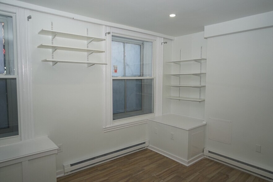 Building Photo - 703 Massachusetts Ave
