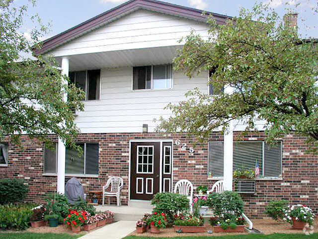Community - Sunnyslope Estates