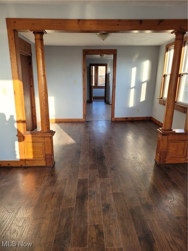 Building Photo - 4007 E 54th St