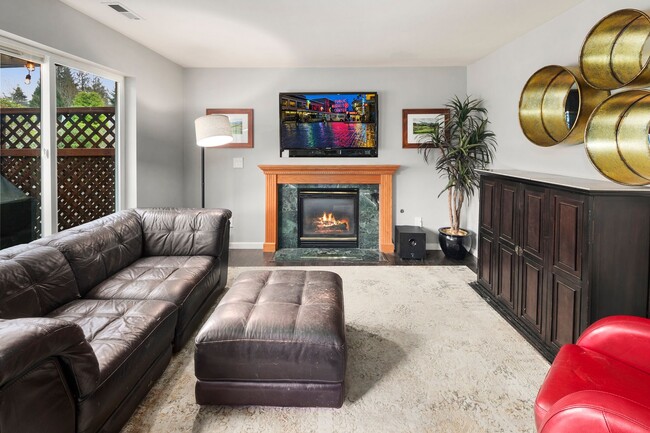 Building Photo - Great 3 Bed Home in Everett!
