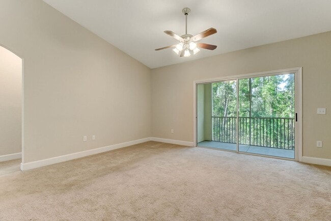 Building Photo - Beautiful 3BR/2BA Condo in Gated Stoney Creek – Close to Amelia Island