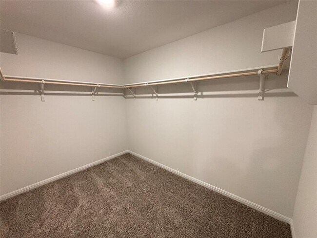 Building Photo - 1824 Marlin Spike Dr