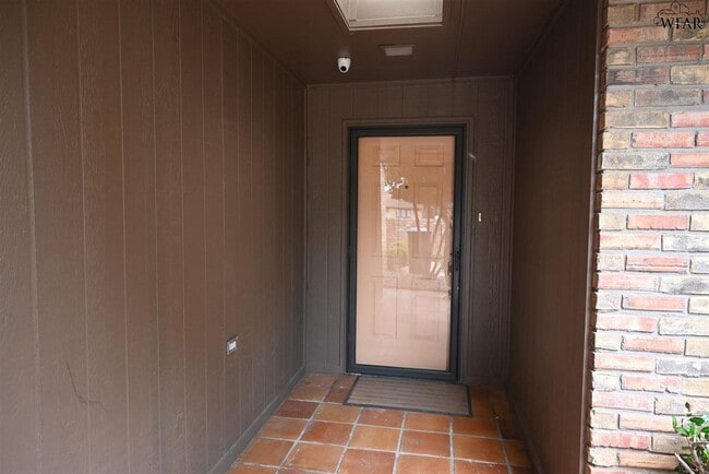 Building Photo - 2814 Mill Valley Dr