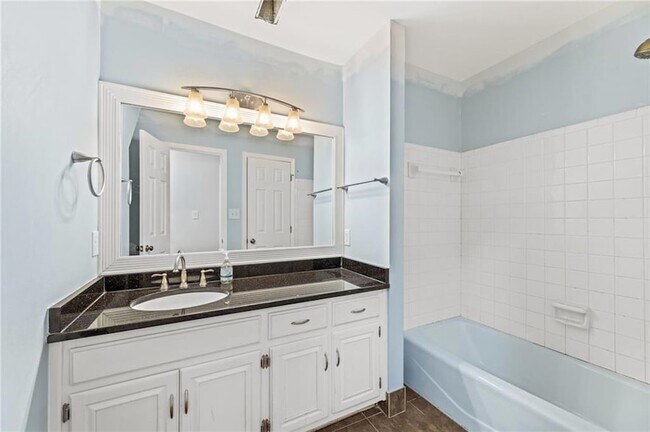 Building Photo - 1486 Briaroaks Trail NE