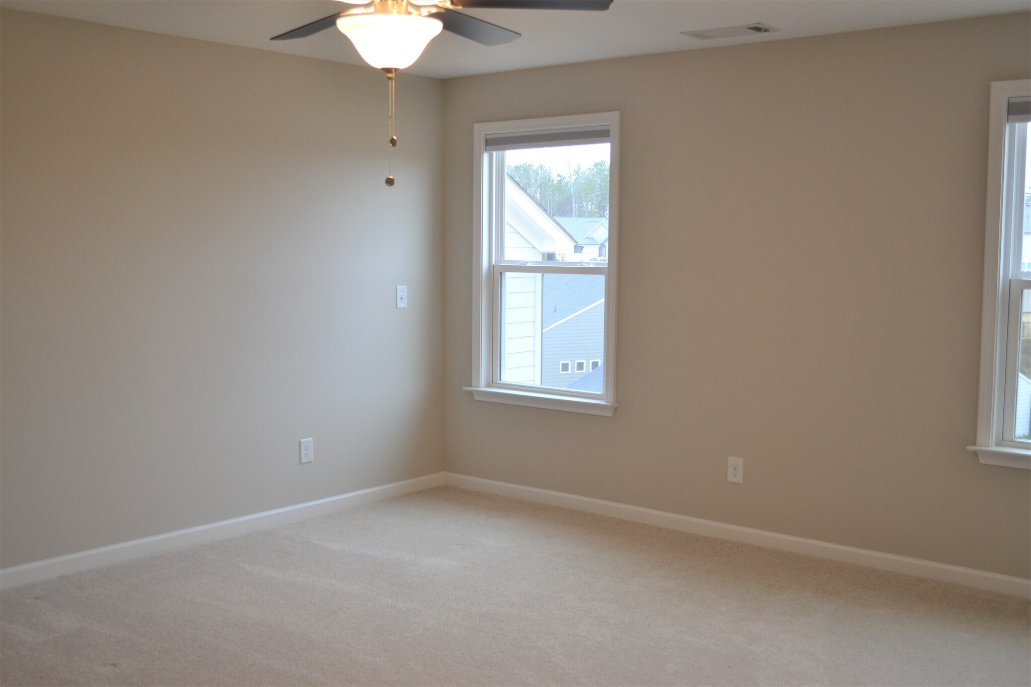 Building Photo - 186 Archie Way
