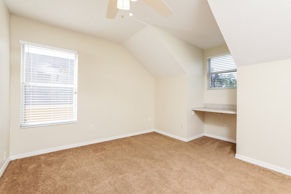 Building Photo - 4208 Forest Island Dr