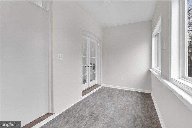 Building Photo - 4007 4th St NW