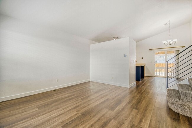 Building Photo - Well Maintained Home in Thornton