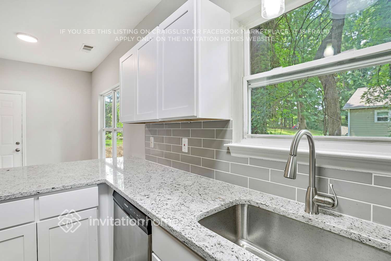 Building Photo - 3986 Bakers Ferry Rd SW