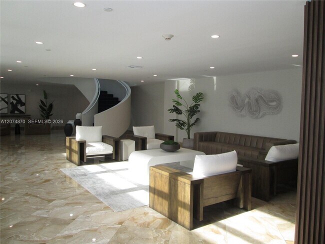 Building Photo - 1370 S Ocean Blvd
