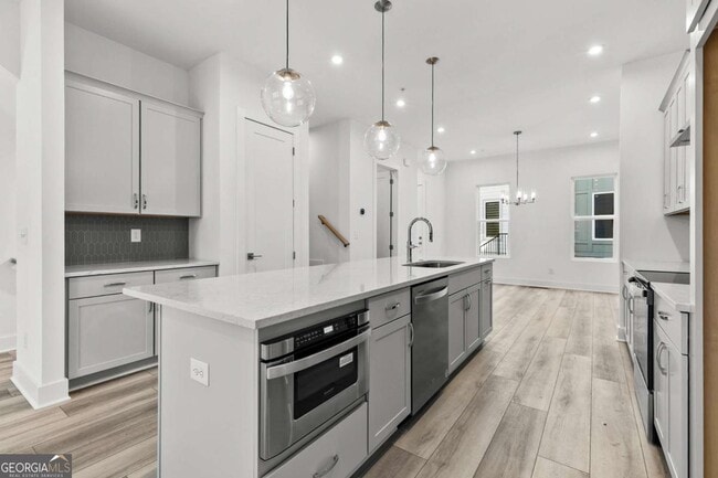 Building Photo - 517 Motivation Cir NW