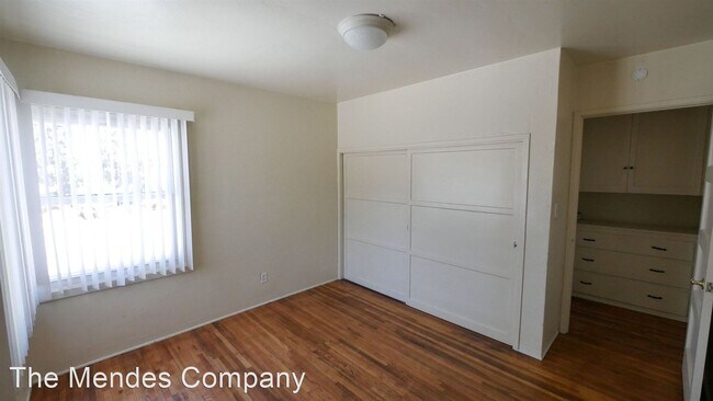 Building Photo - 2151 Chatsworth Blvd