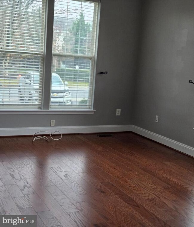 Primary Photo - 4512 Warm Stone Cir