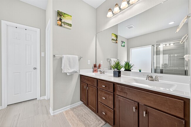 Building Photo - 21319 Tropisea Dr