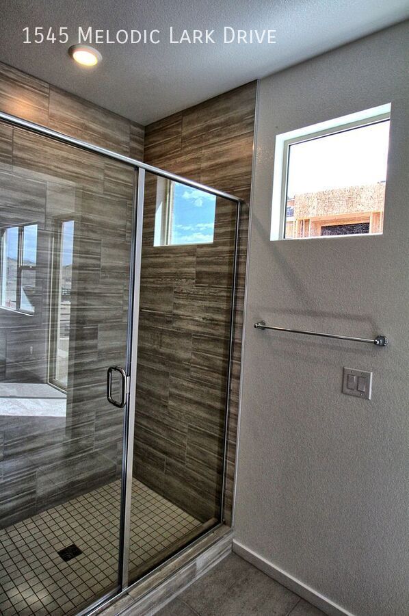 Building Photo - 1545 Melodic Lark Dr
