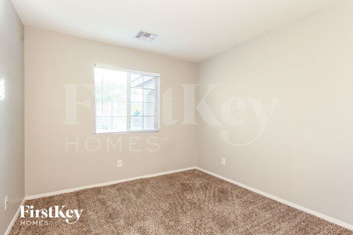 Building Photo - 3514 S 186th Ln