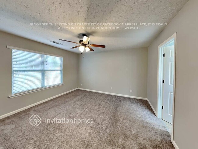 Building Photo - 428 Crested View Dr