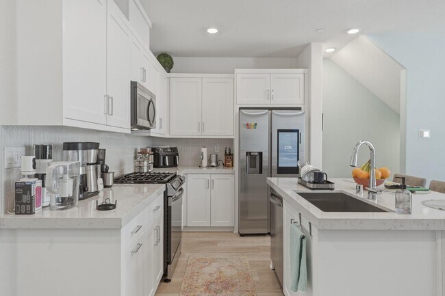 Building Photo - 2081 Acara Cir