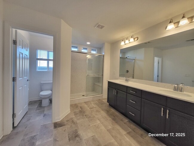 Building Photo - 5866 Aurora Gold Ave