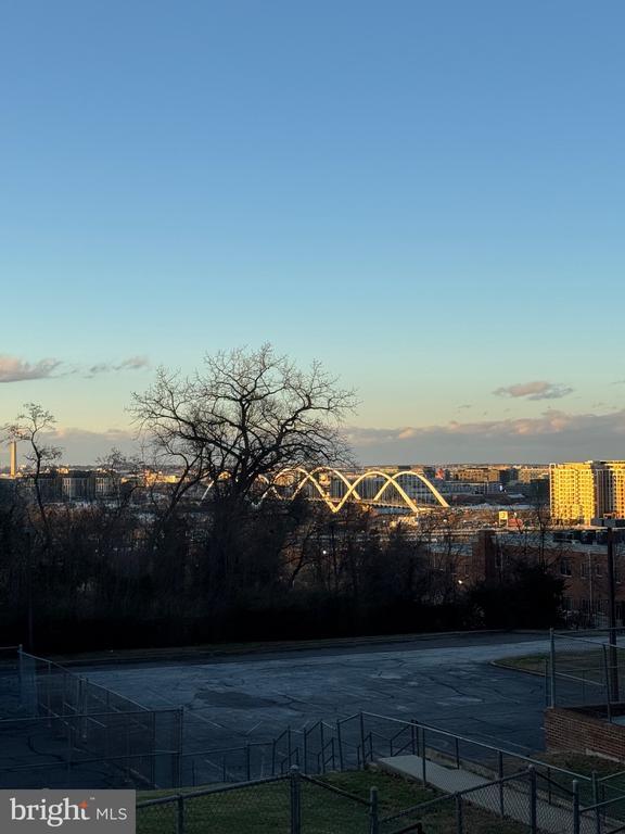 Building Photo - 2655 Birney Pl SE