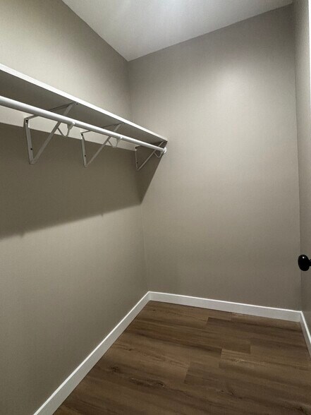 Walk in closet - 4420 Landis Ave