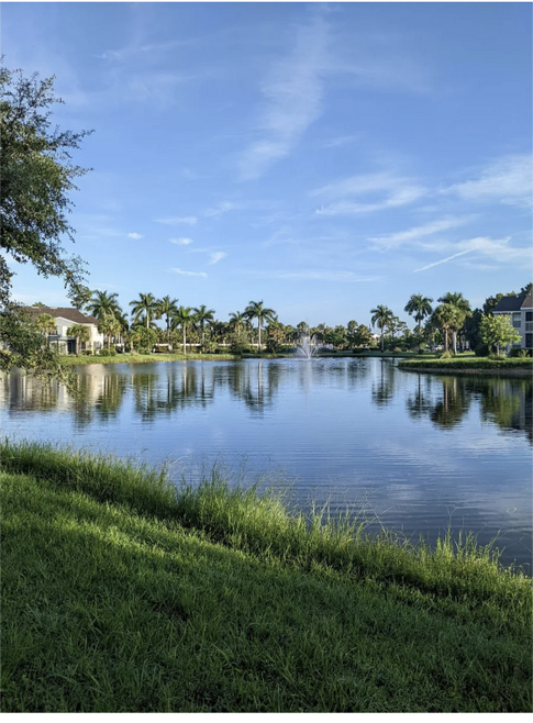 Building Photo - 201 Santa Clara Dr