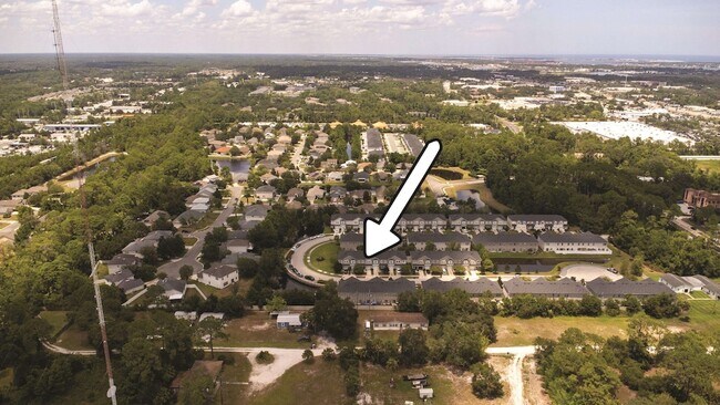 Building Photo - 211 Moultrie Village Ln