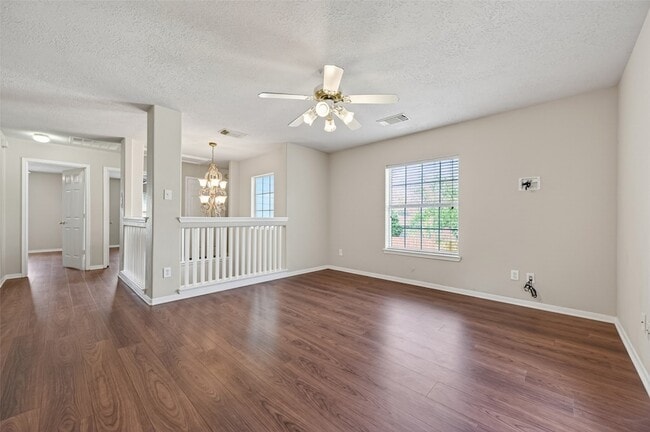 Building Photo - 2610 Argos Dr