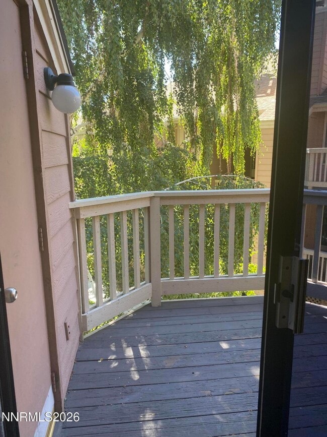 Building Photo - 2875 Idlewild Dr