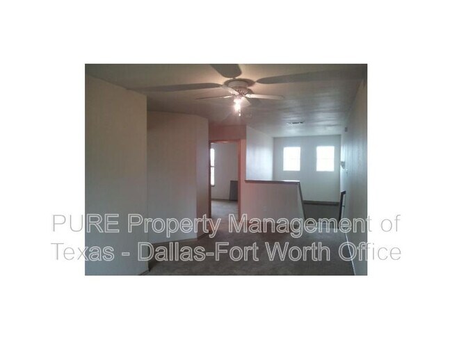 Building Photo - 509 Mast Ct