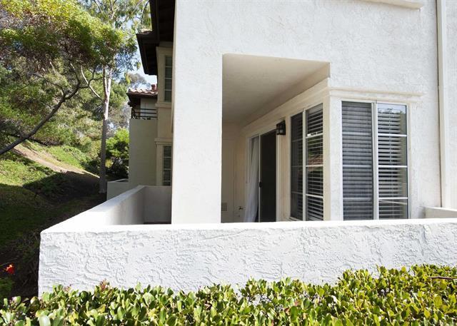 Building Photo - 4829 Bella Pacific Row