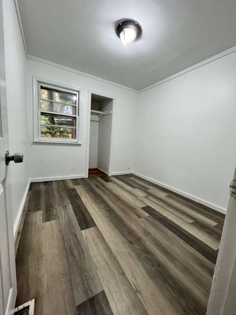 Building Photo - 2 Wildwood Trl