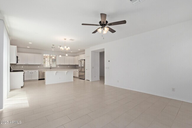 Building Photo - 3813 N 100th Dr