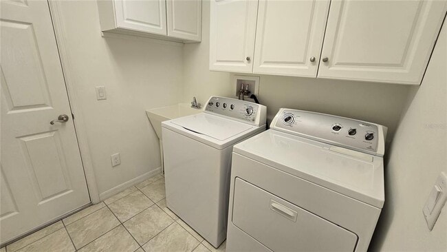 Building Photo - 2614 Dartford Terrace