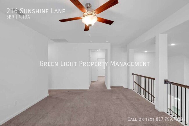 Building Photo - 216 Sunshine Ln