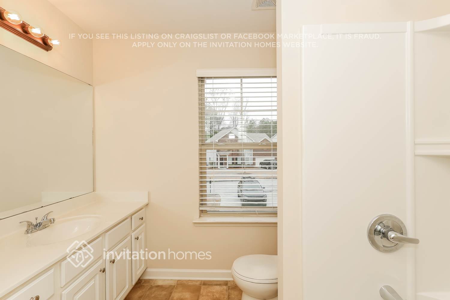 Building Photo - 3030 Stonebrook Cove