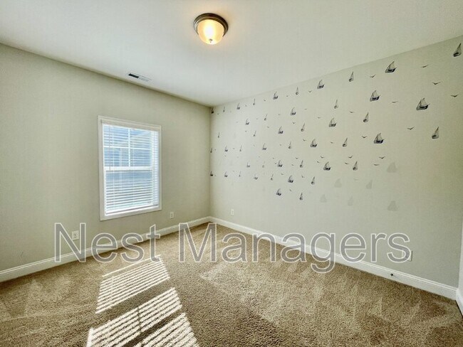 Building Photo - 279 Cromwell Ct