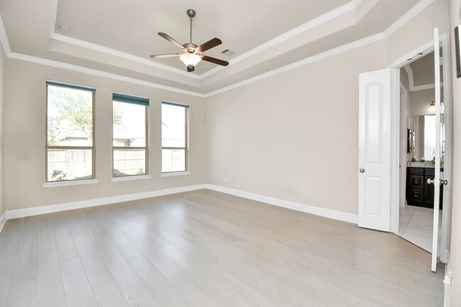 Building Photo - 16906 Dalgety Ct