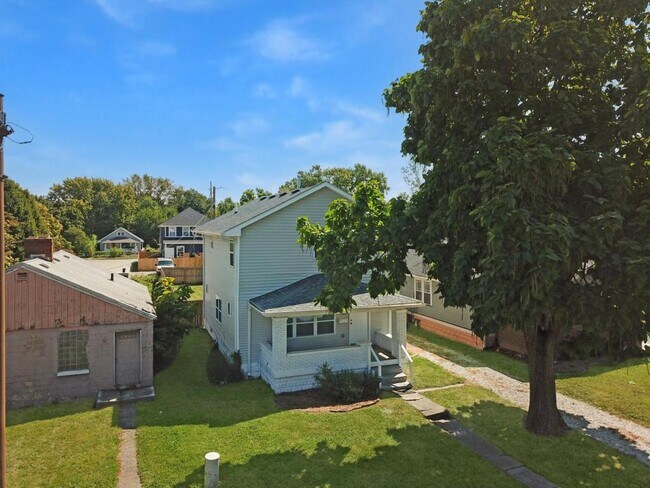 Primary Photo - 1631 Dr Andrew J Brown Ave