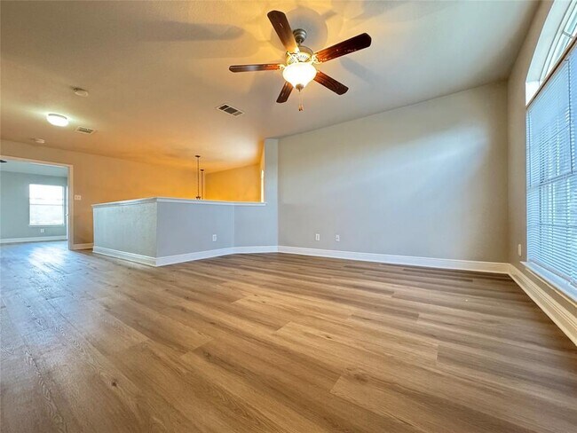 Building Photo - 1501 Van Horn Dr