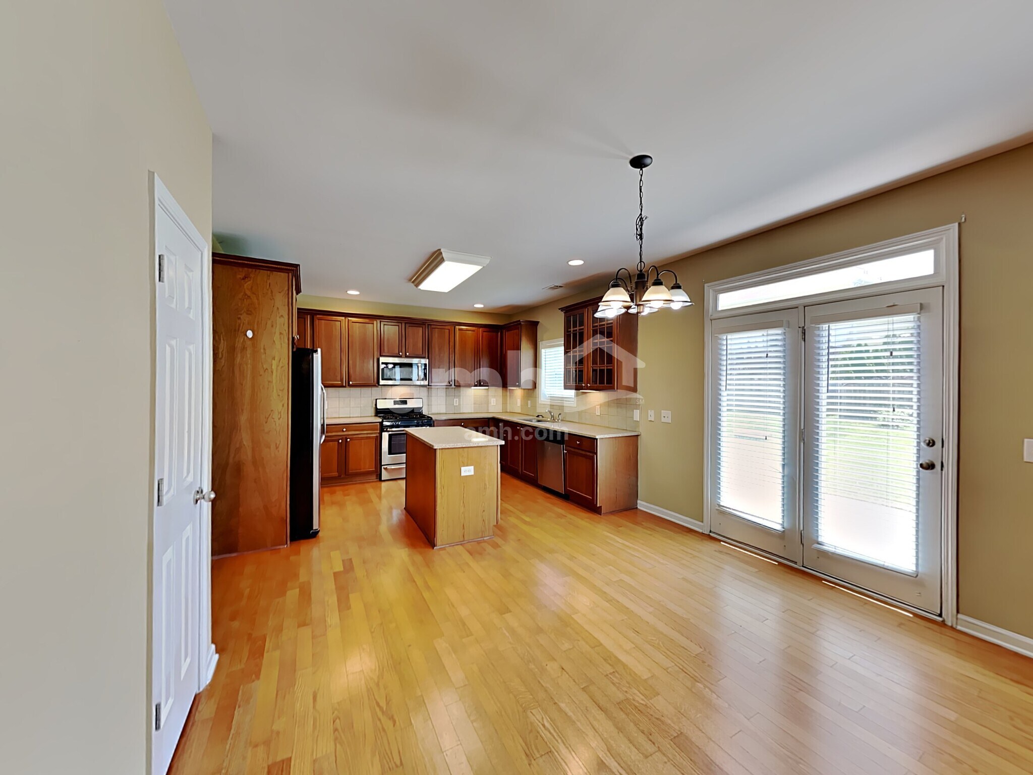 Building Photo - 51 Horseshoe Ct