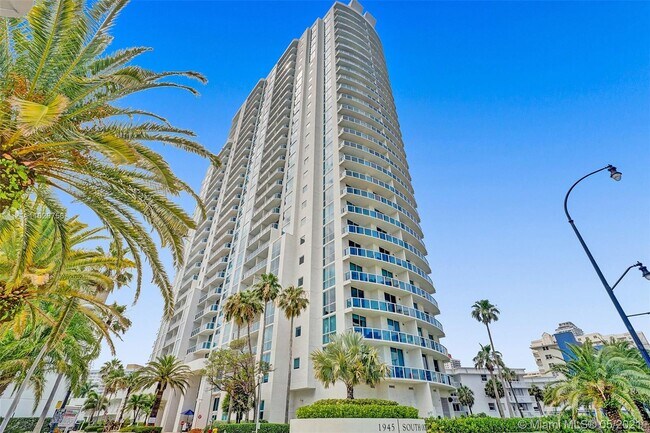 Building Photo - 1945 S Ocean Dr