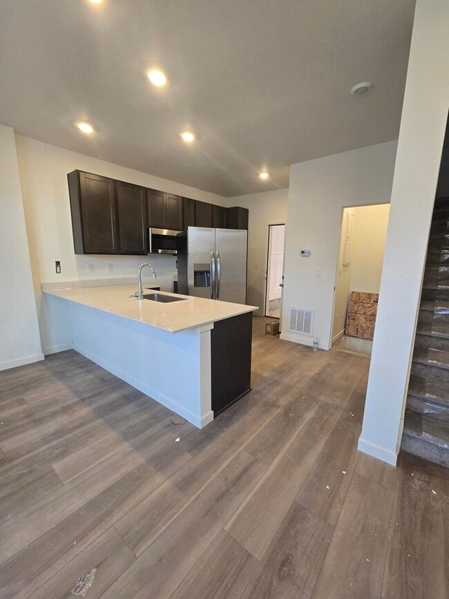 Building Photo - 2 Bedroom 2 Bathroom in Arvada!