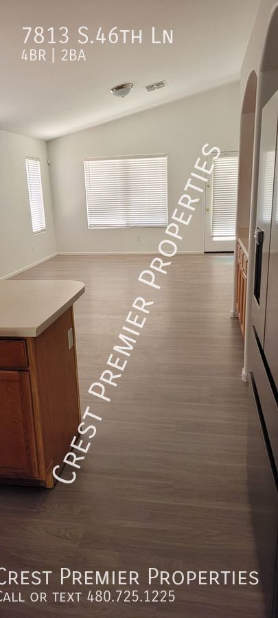 Building Photo - 7813 S.46th Ln-