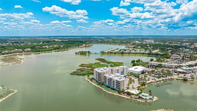 Building Photo - 10520 Boardwalk Loop