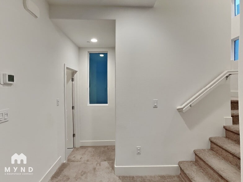 Building Photo - 1634 Portside Way