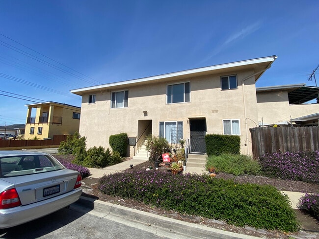 Building Photo - 17825 Crenshaw Blvd